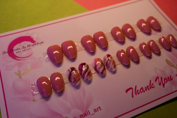 Marble Shiny Press On Nails Pink MArble