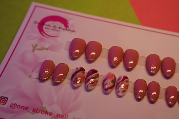 Marble Shiny Press On Nails Pink MArble