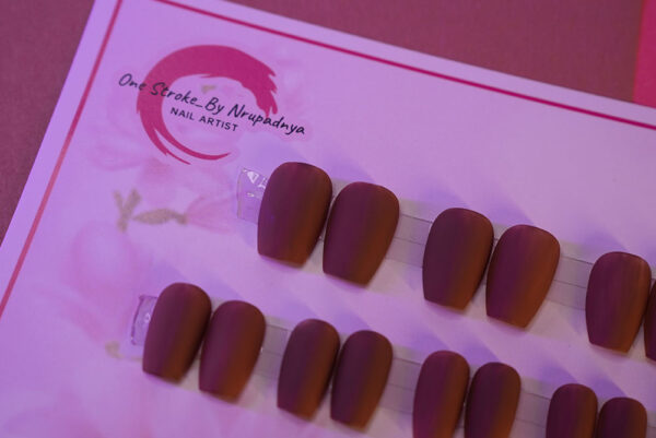 Matte Press on nails Brigh Brown MAtte