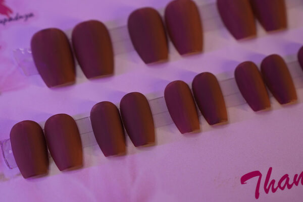 Matte Press on nails Brigh Brown MAtte