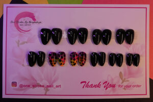 Shiny Press On nails Black Colour